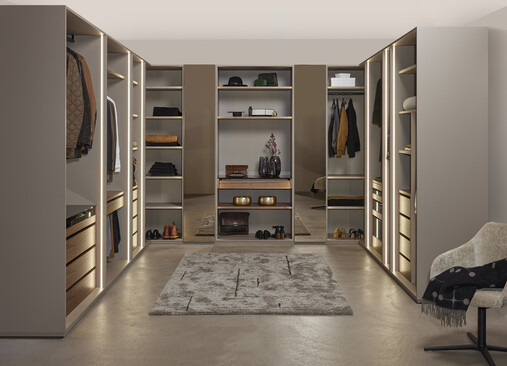 Mia Massschrank